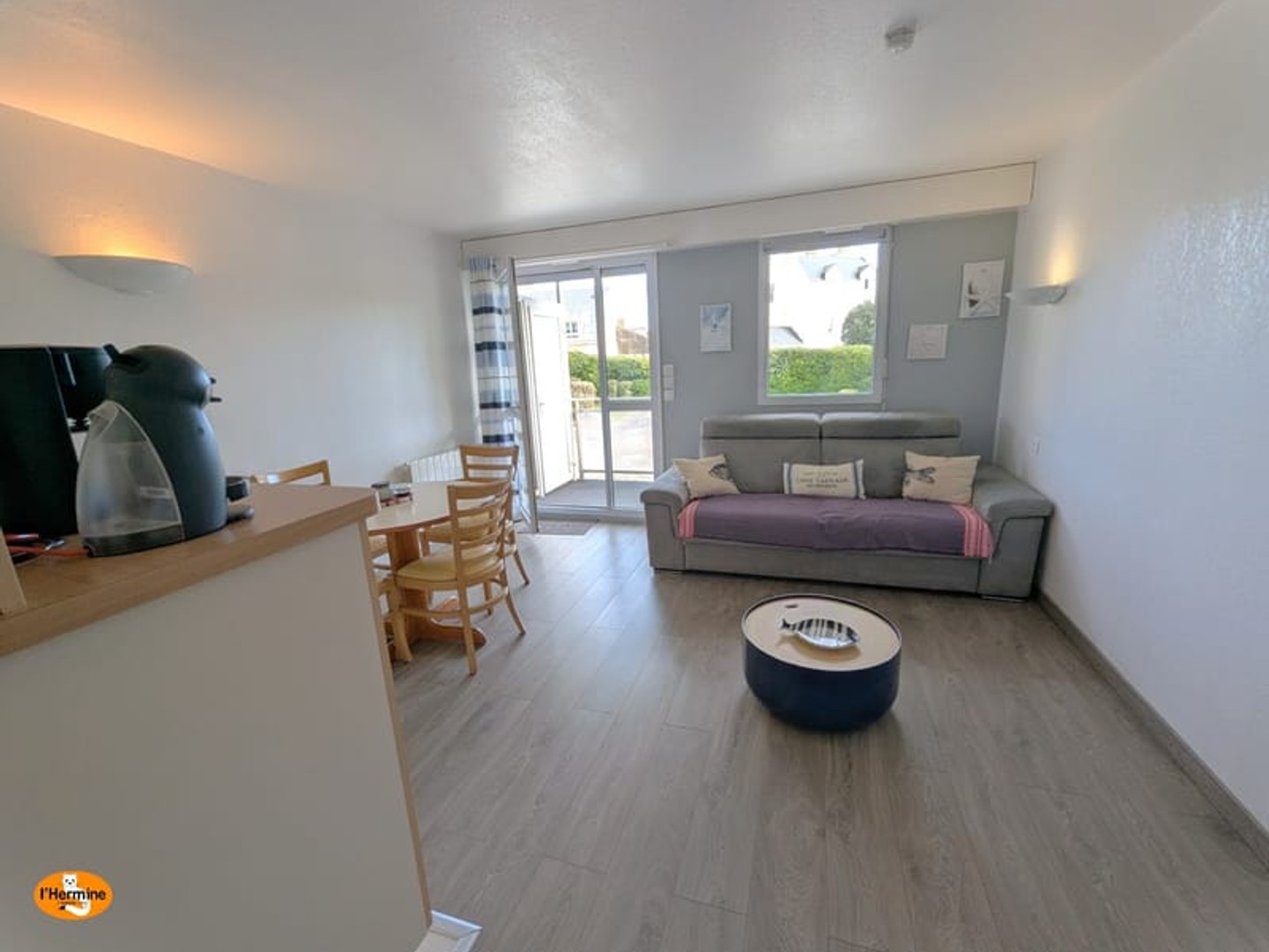 Découvrez cet appartement lumineux situé au coeur du centre-ville