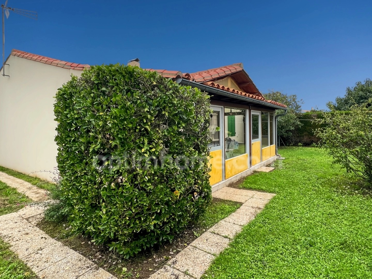 Maison à vendre 5 pièces LA FLOTTE (17)