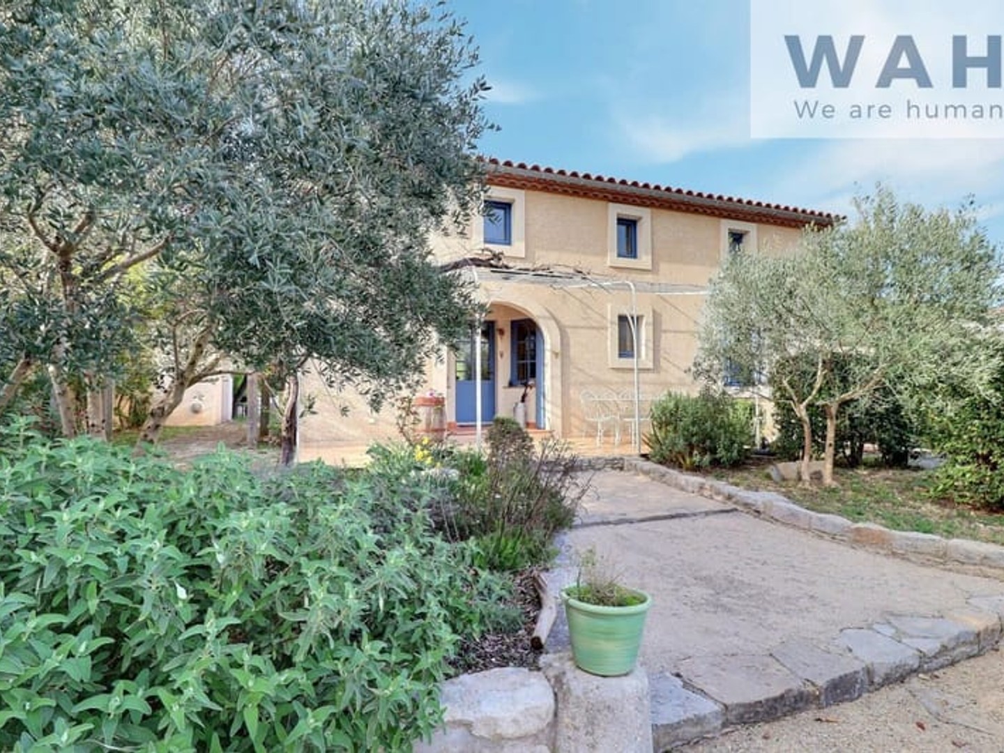 PROPRIETE MAISON BASTIDE 5 PIECES + GITE SUR 1400m2 DE TERRA