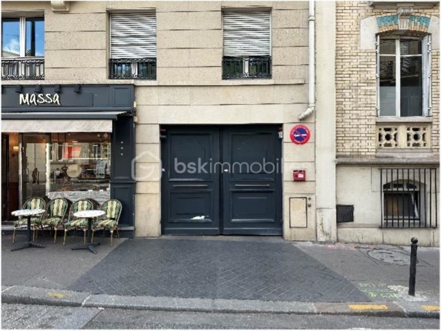 Parking (14,5m²) - Avenue Raymond Poincaré - Paris 16e