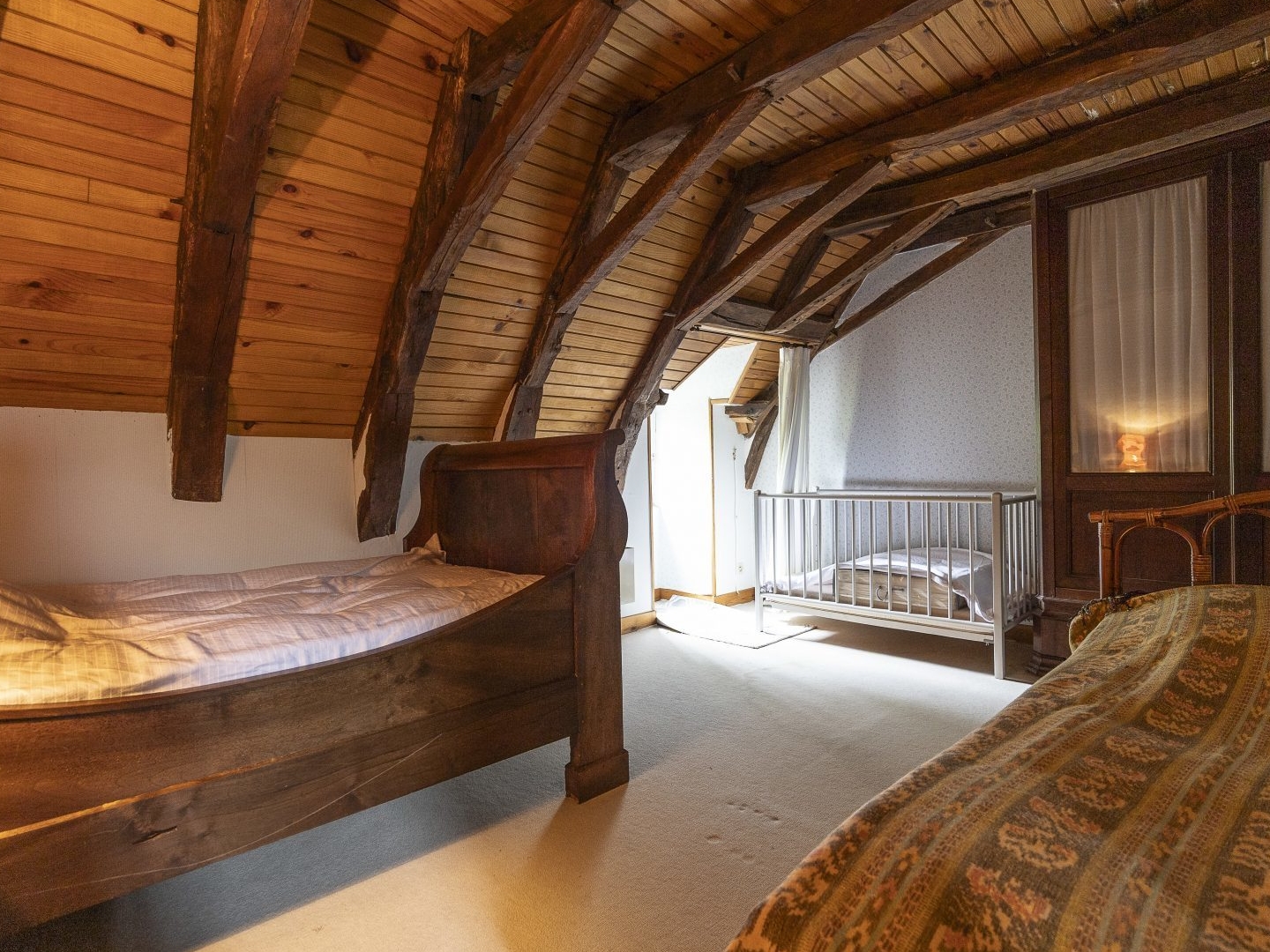 Maison à vendre - 7 pièces - 192m2 - Pleaux (15700)