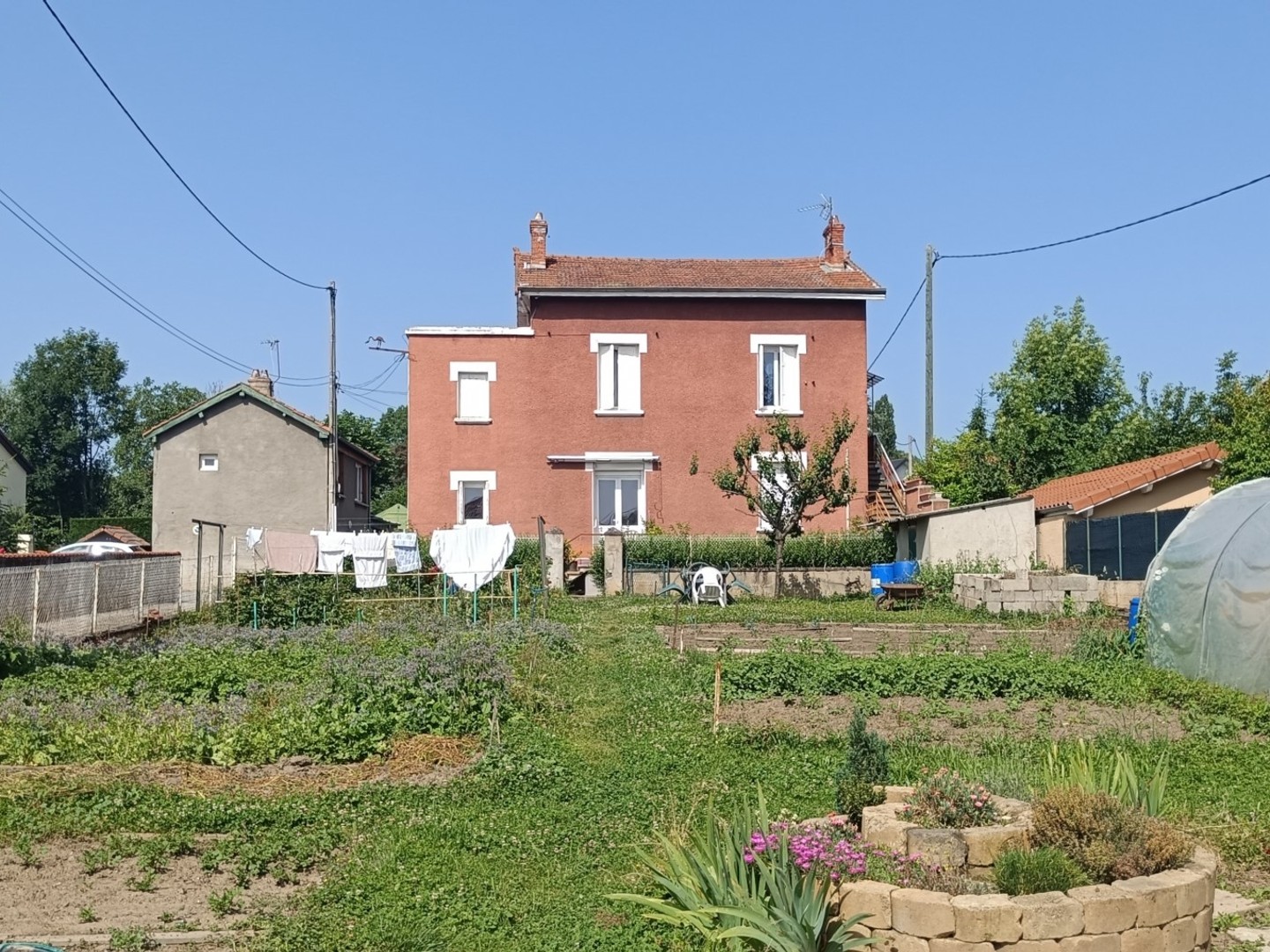 Maison avec appartements 237 m²
