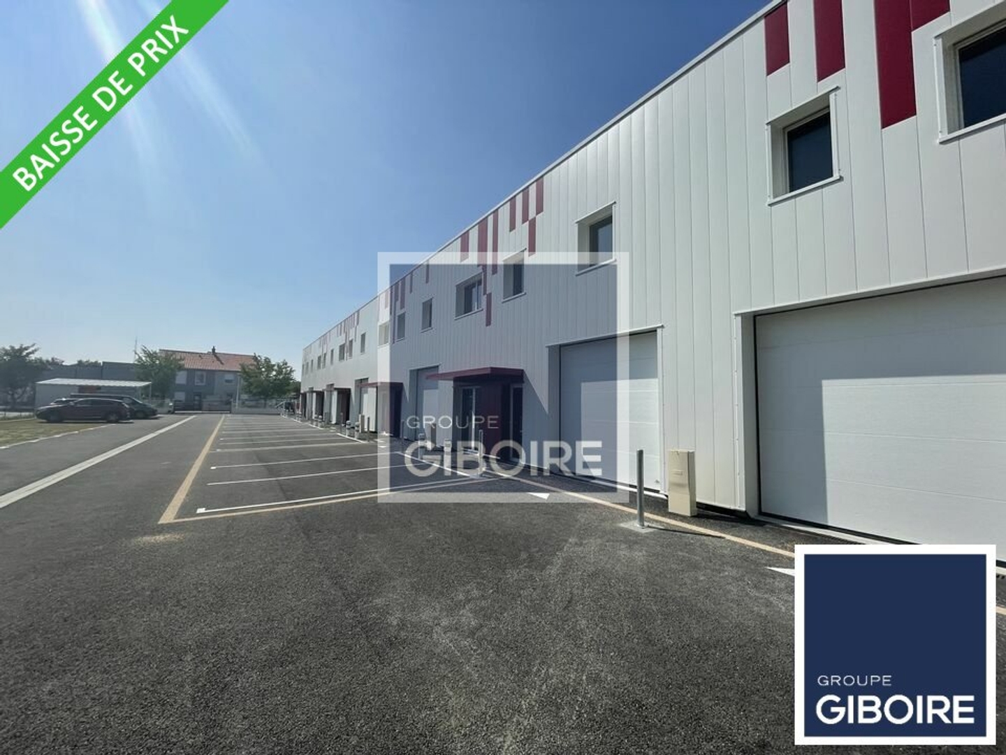 Local industriel 1658 m²