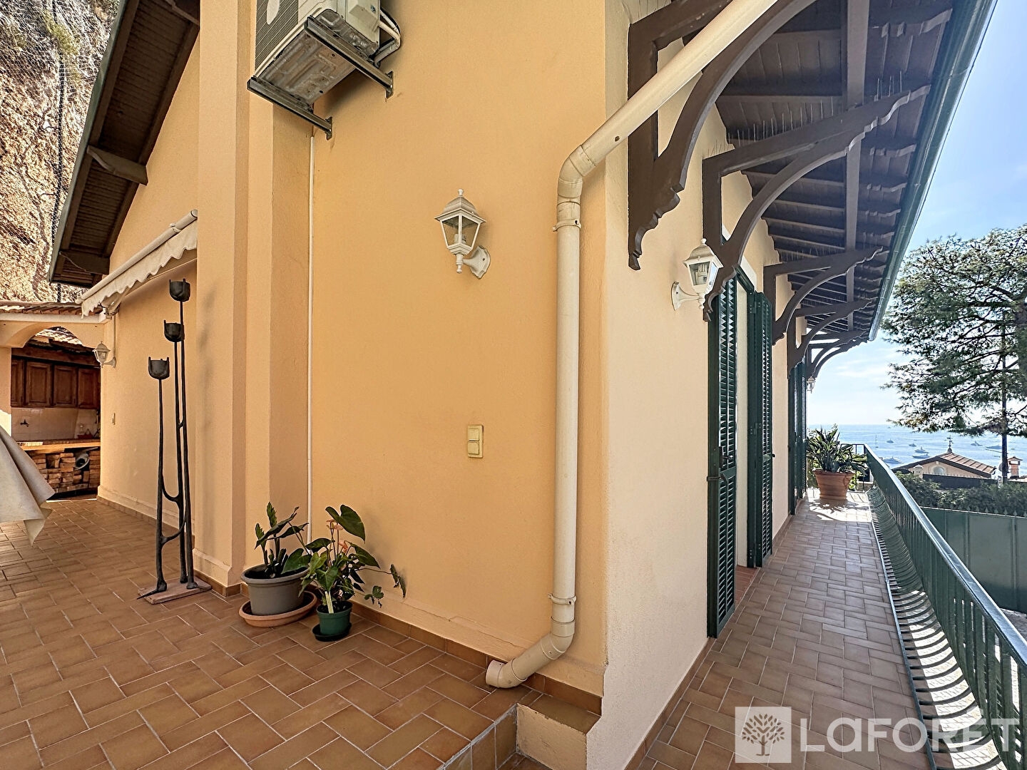 Maison à vendre - 5 pièces - 121m2 - Roquebrune-Cap-Ma... (06190)