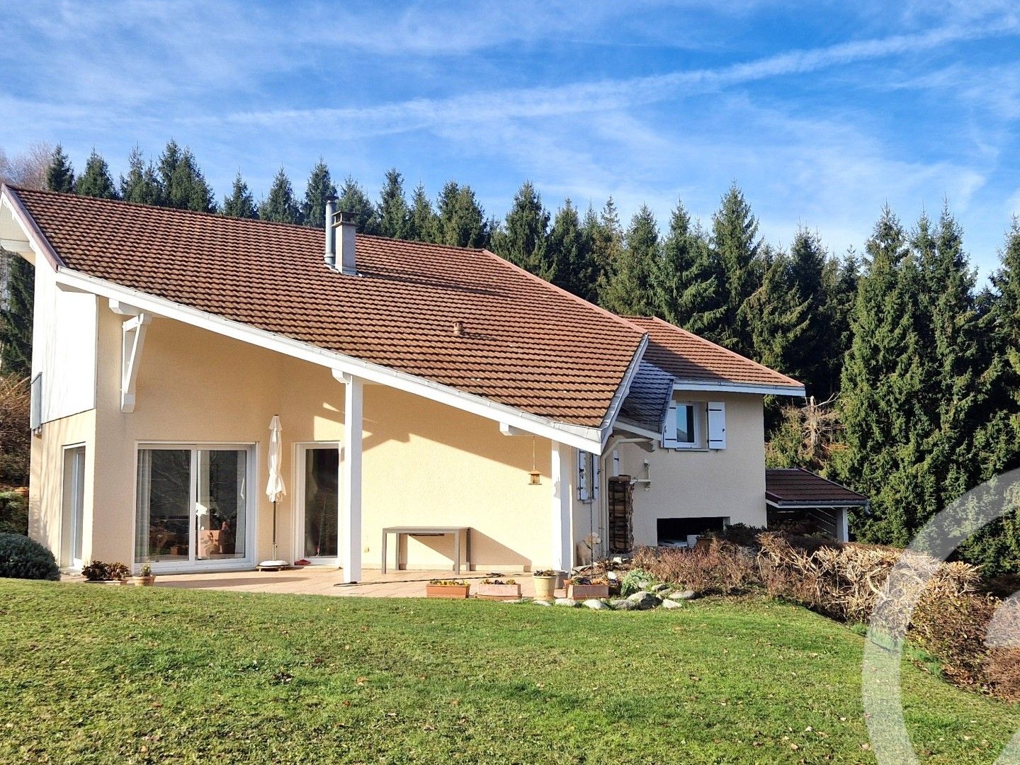 Maison 6 pièces 185 m²