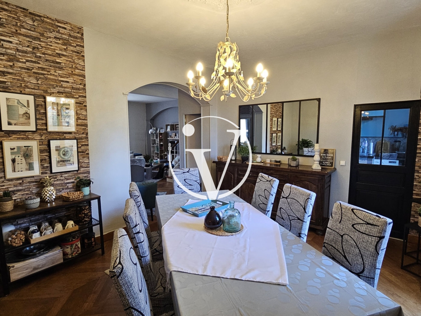 Maison à vendre - 8 pièces - 217m2 - Vendôme (41100)