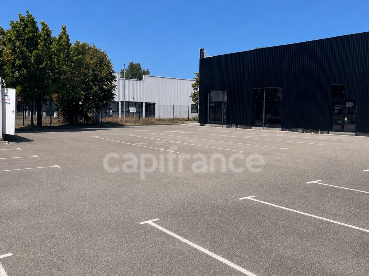 Locaux à vendre - 1374m2 - Saint-Alban (31140)