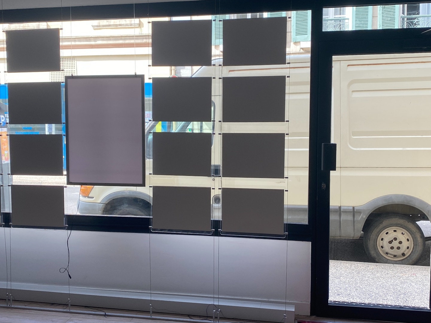 Locaux à vendre - 3 pièces - 69m2 - Valence (26000)