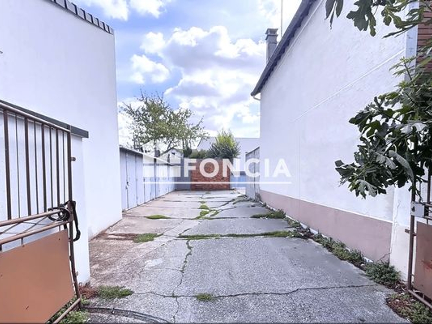 Parking 13 m²
