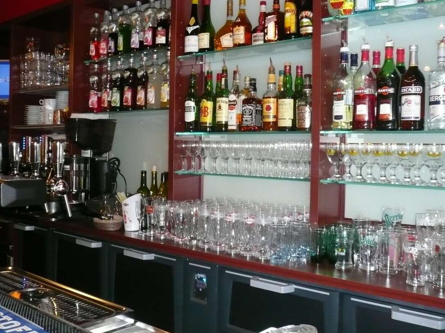 Vente bar PMU restaurant rénové à Villeurbanne