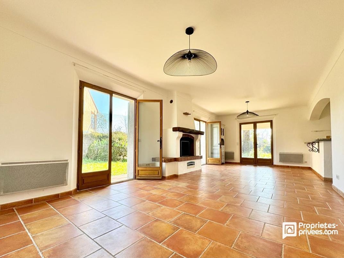 Maison à vendre - 4 pièces - 125m2 - Montauroux (83440)
