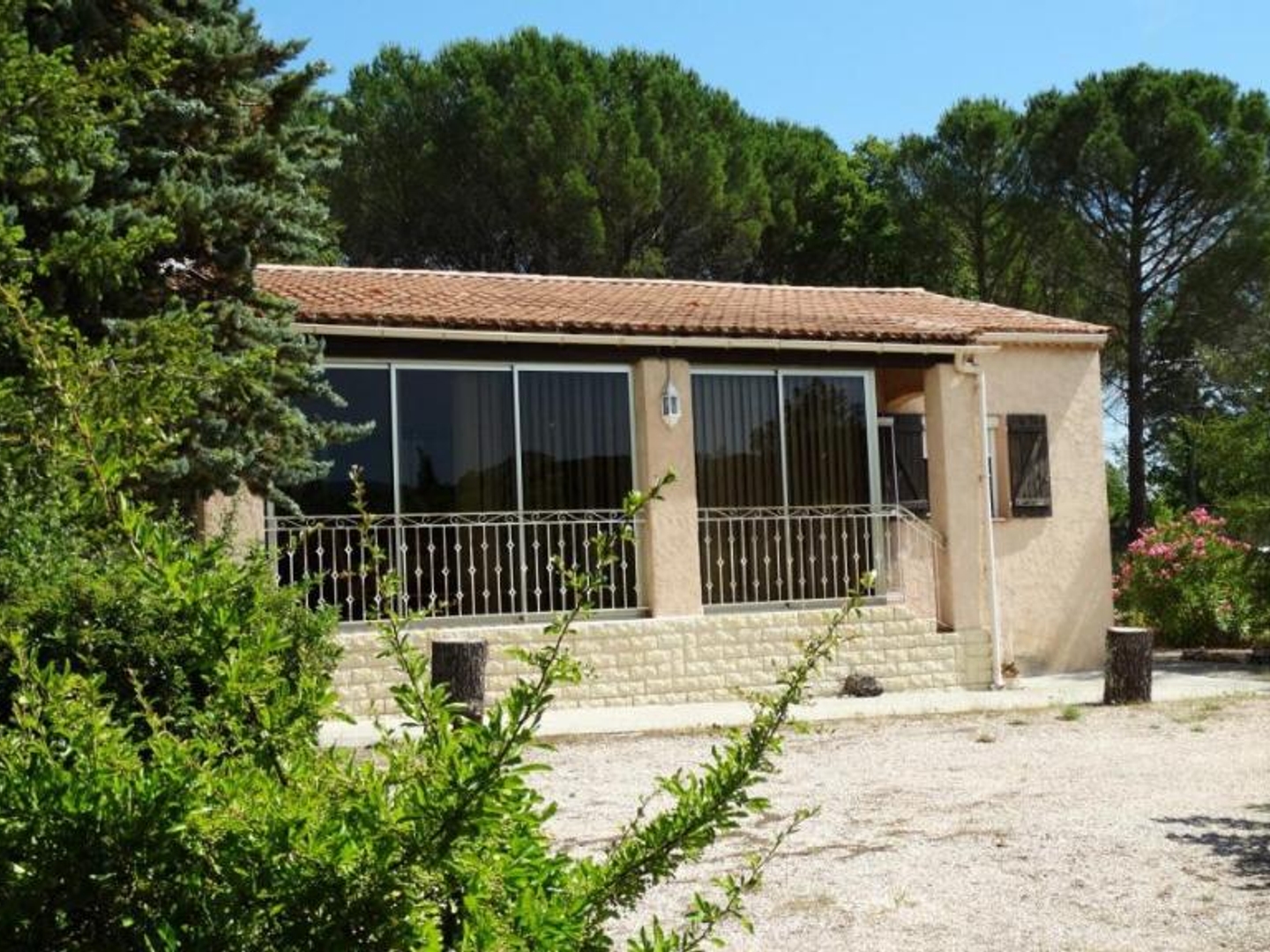 Maison à vendre - 3 pièces - 89m2 - Saint-Maximin-La-... (83470)
