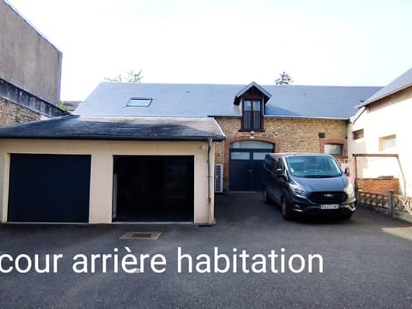 Maison à vendre - 7 pièces - 180m2 - La Souterraine (23300)