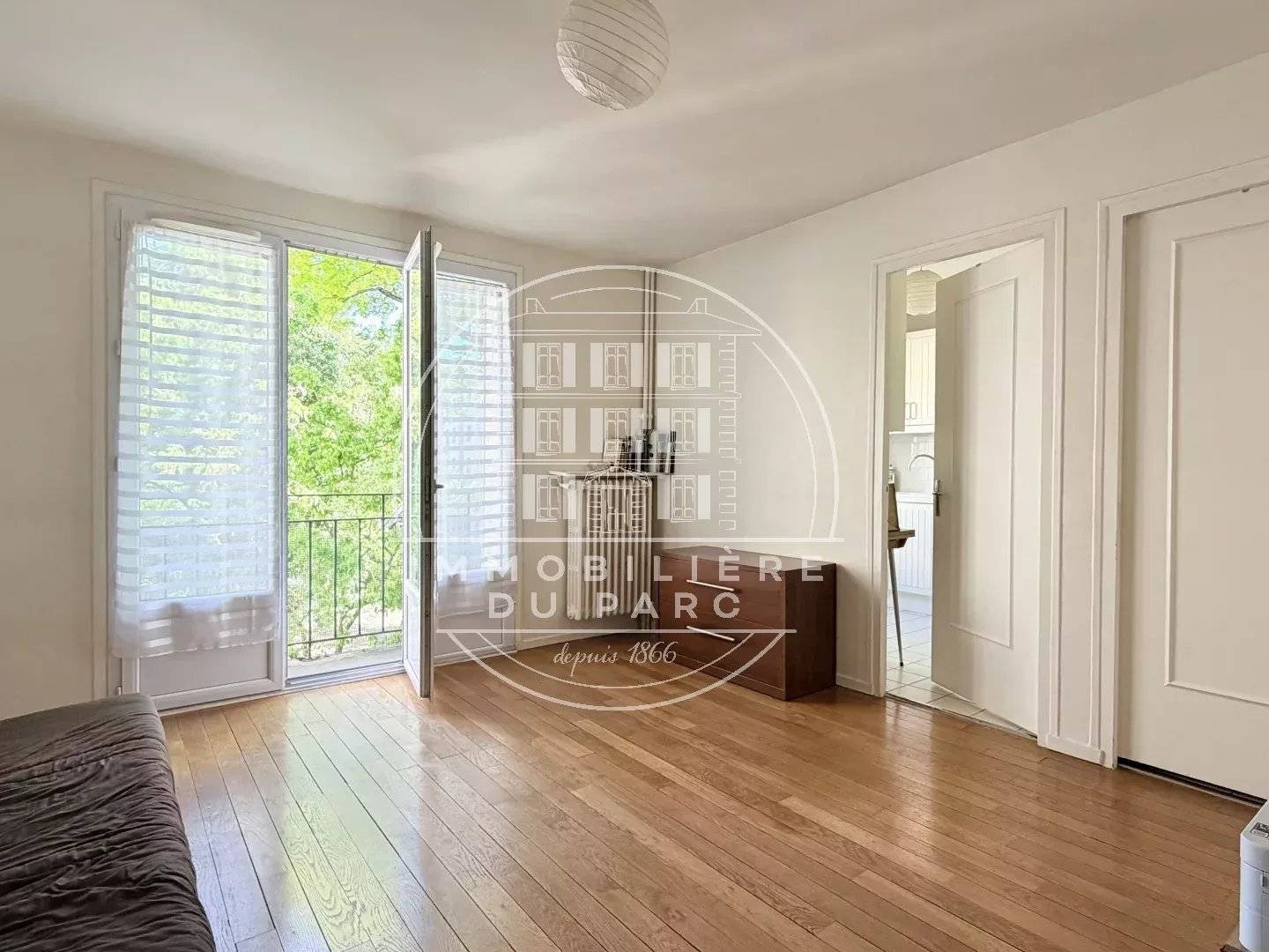 Appartement à vendre - 2 pièces - 41m2 - Le Vésinet (78110)