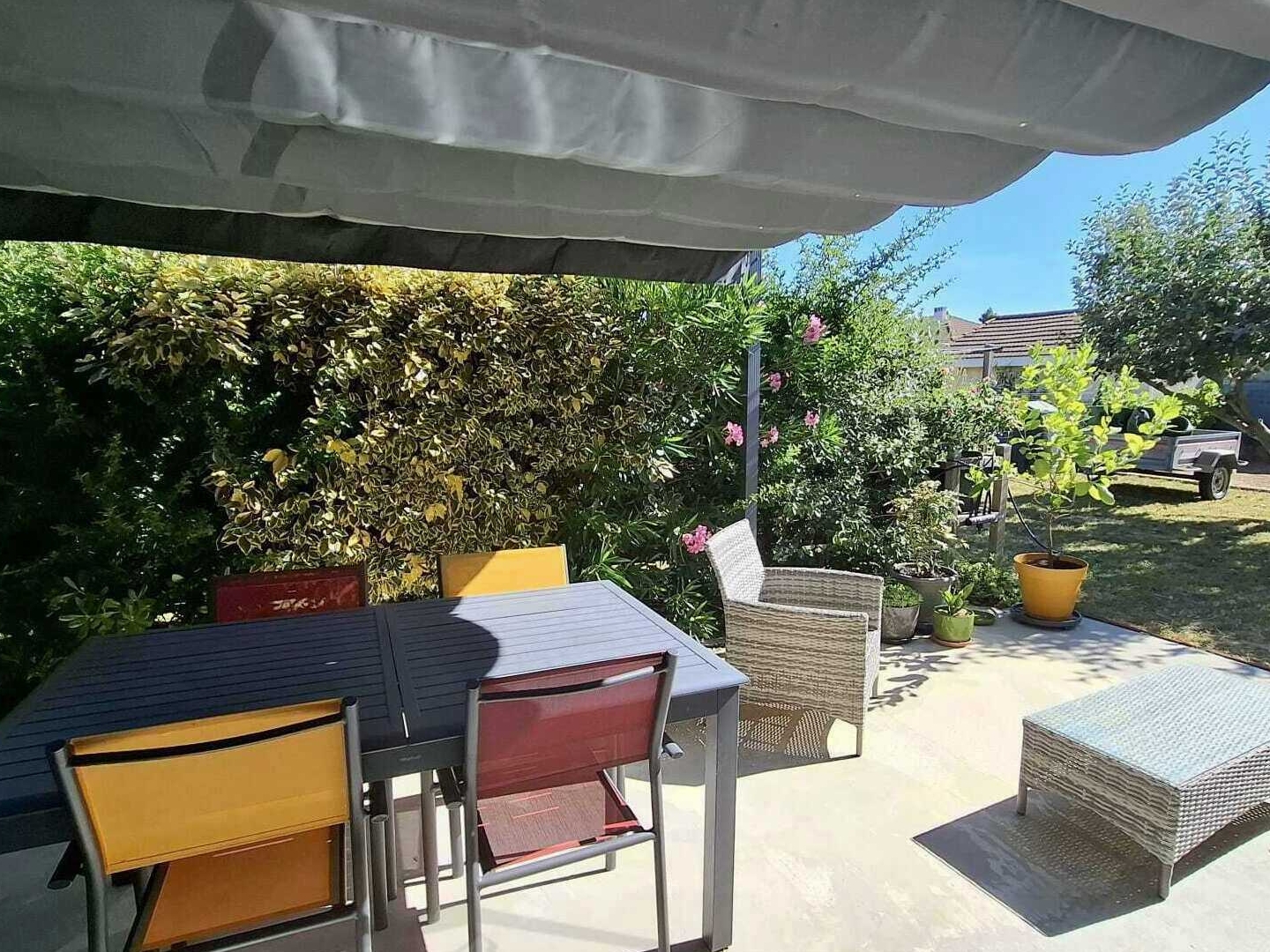 Terrain à vendre - 785m2 - Romans-Sur-Isère (26100)