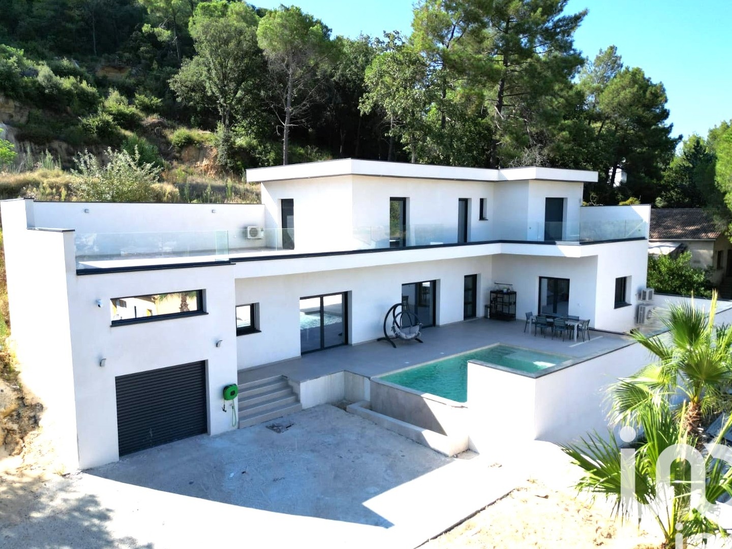 Maison 7 pièces 210 m²