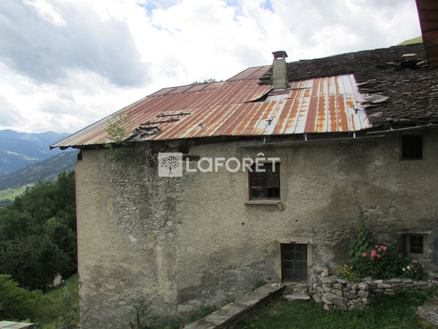 Maison 5 pièces 250 m²