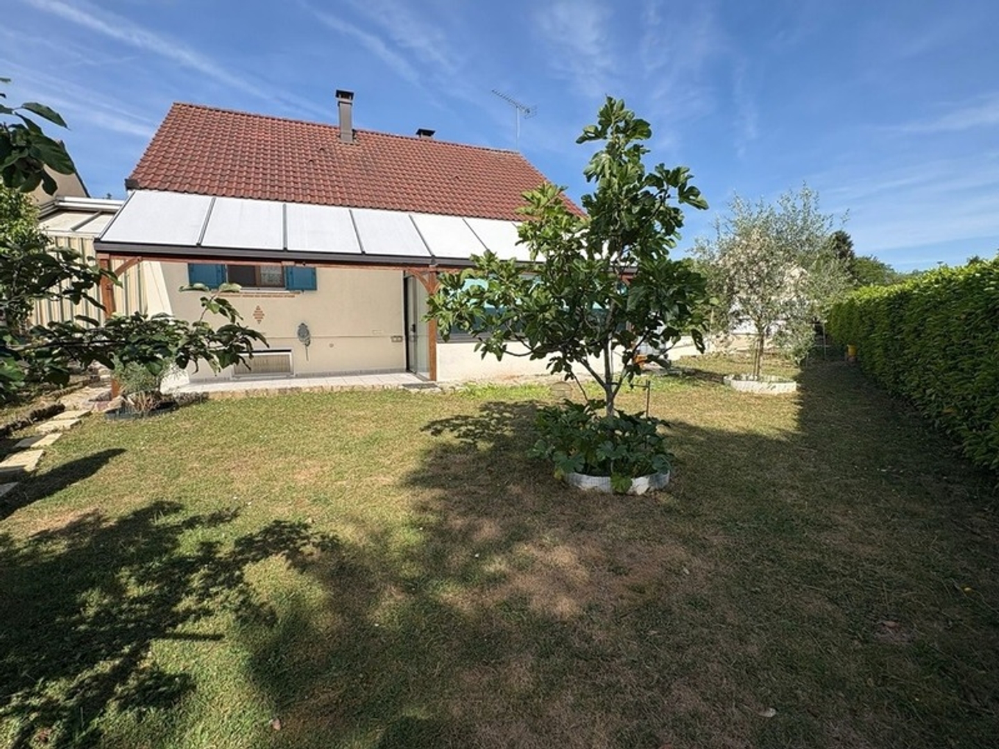 Maison à vendre 5 pièces MERU (60)