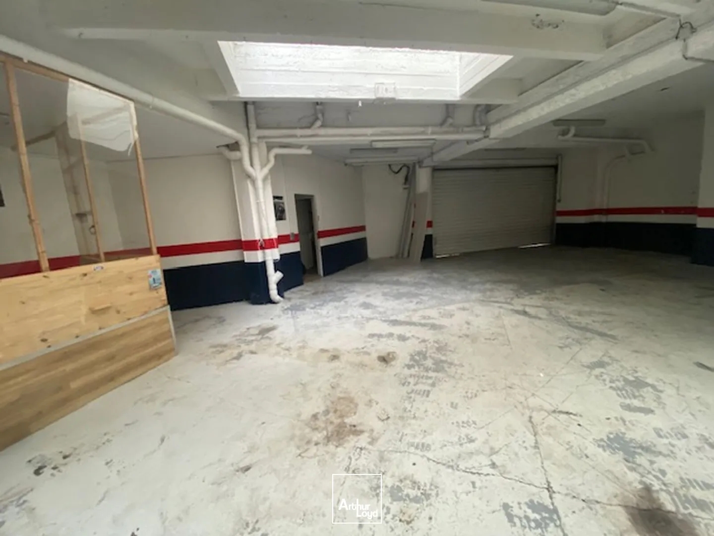 LOCAL COMMERCIAL A VENDRE/ A LOUER BREST SAINT MARC