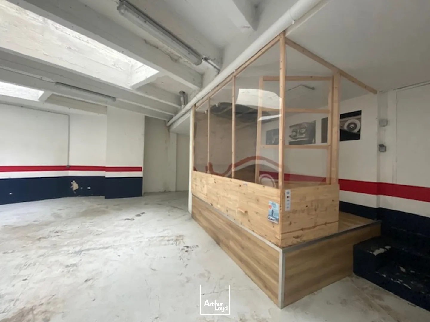 Locaux à vendre - 180m2 - Brest (29200)