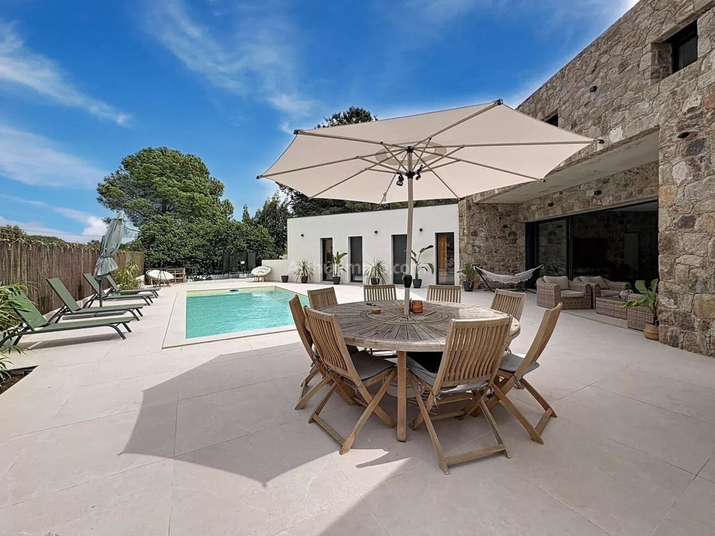 Maison à vendre - 5 pièces - 175m2 - Calvi (20260)