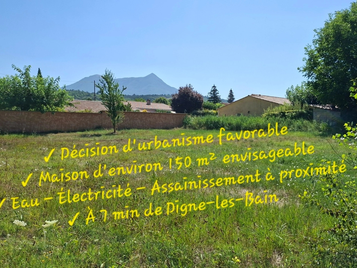 Terrain à vendre - 1157m2 - Le Chaffaut-Saint... (04510)