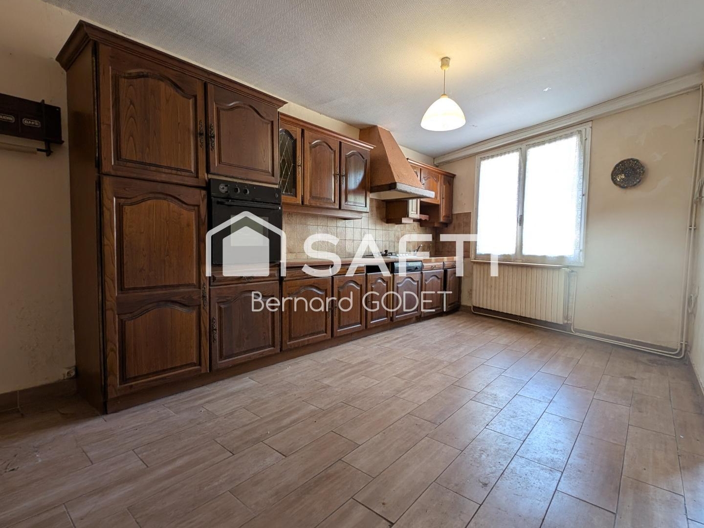 Maison à vendre - 4 pièces - 114m2 - Ruffec (16700)