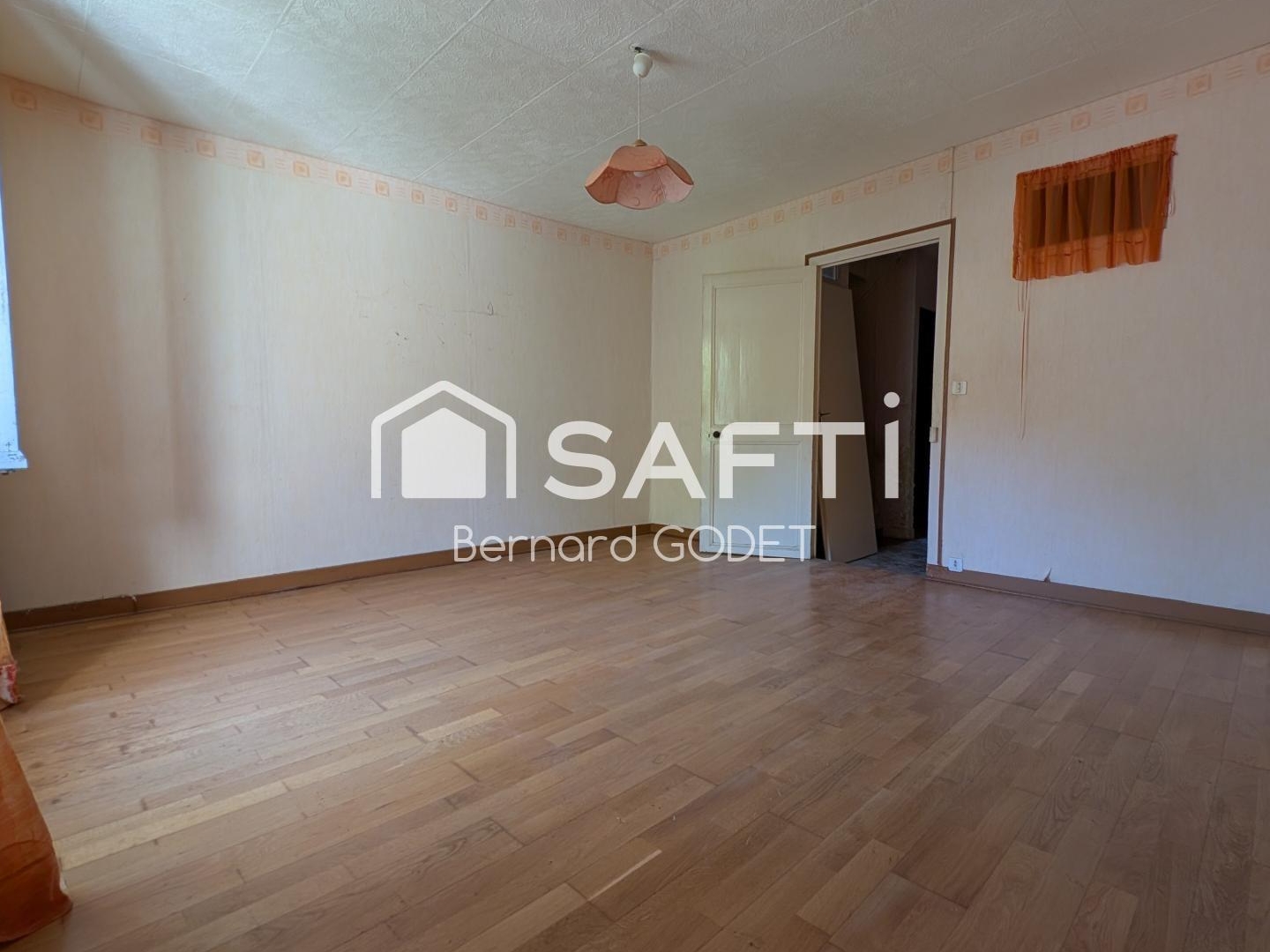 Maison à vendre - 4 pièces - 114m2 - Ruffec (16700)