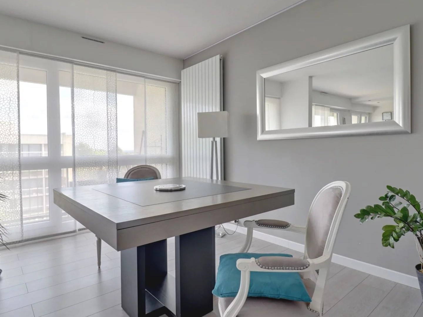 Appartement à vendre - 5 pièces - 102m2 - Verneuil-Sur-Seine (78480)