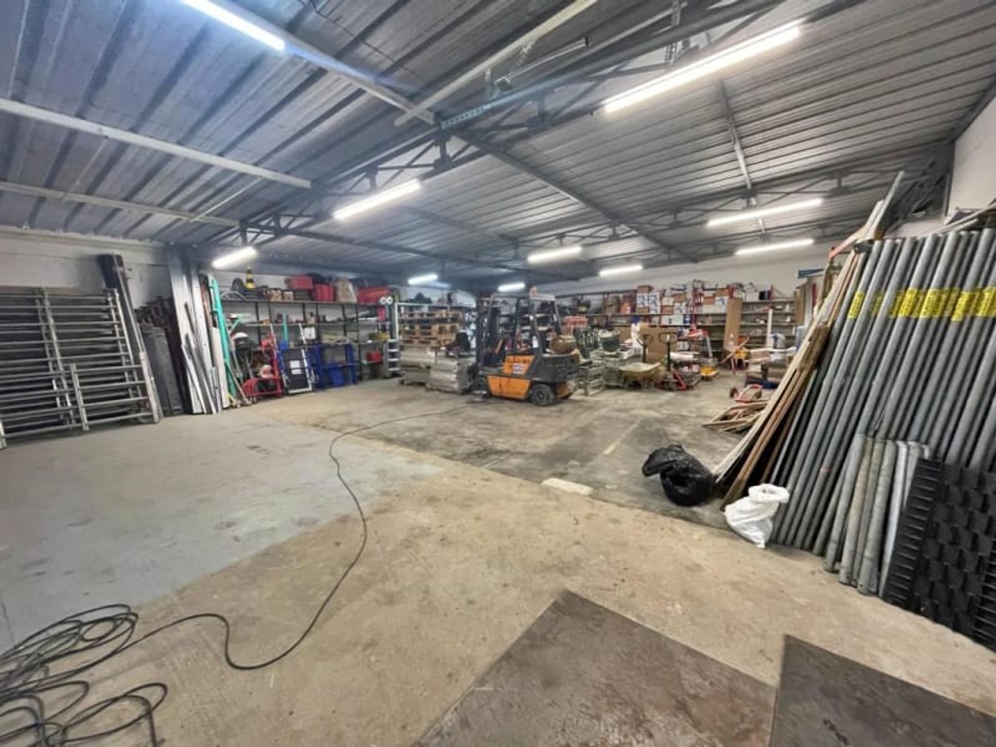 Immeuble à vendre - 264m2 - Villeparisis (77270)