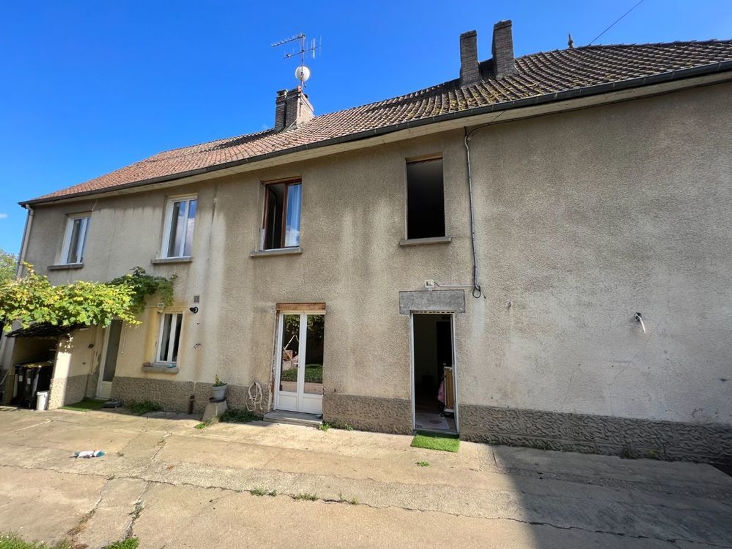 A vendre , Les Andelys ( 27700 ), maison 209 m2 hab, 9 pièces
