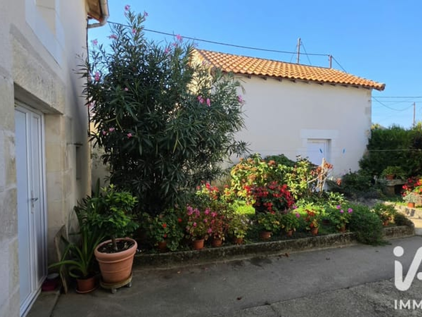 Maison à vendre - 4 pièces - 103m2 - Verrières (86410)