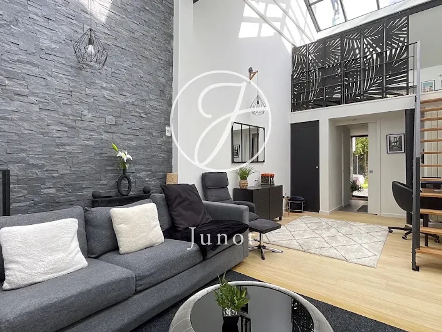 Appartement à vendre - 7 pièces - 155m2 - Hem (59510)