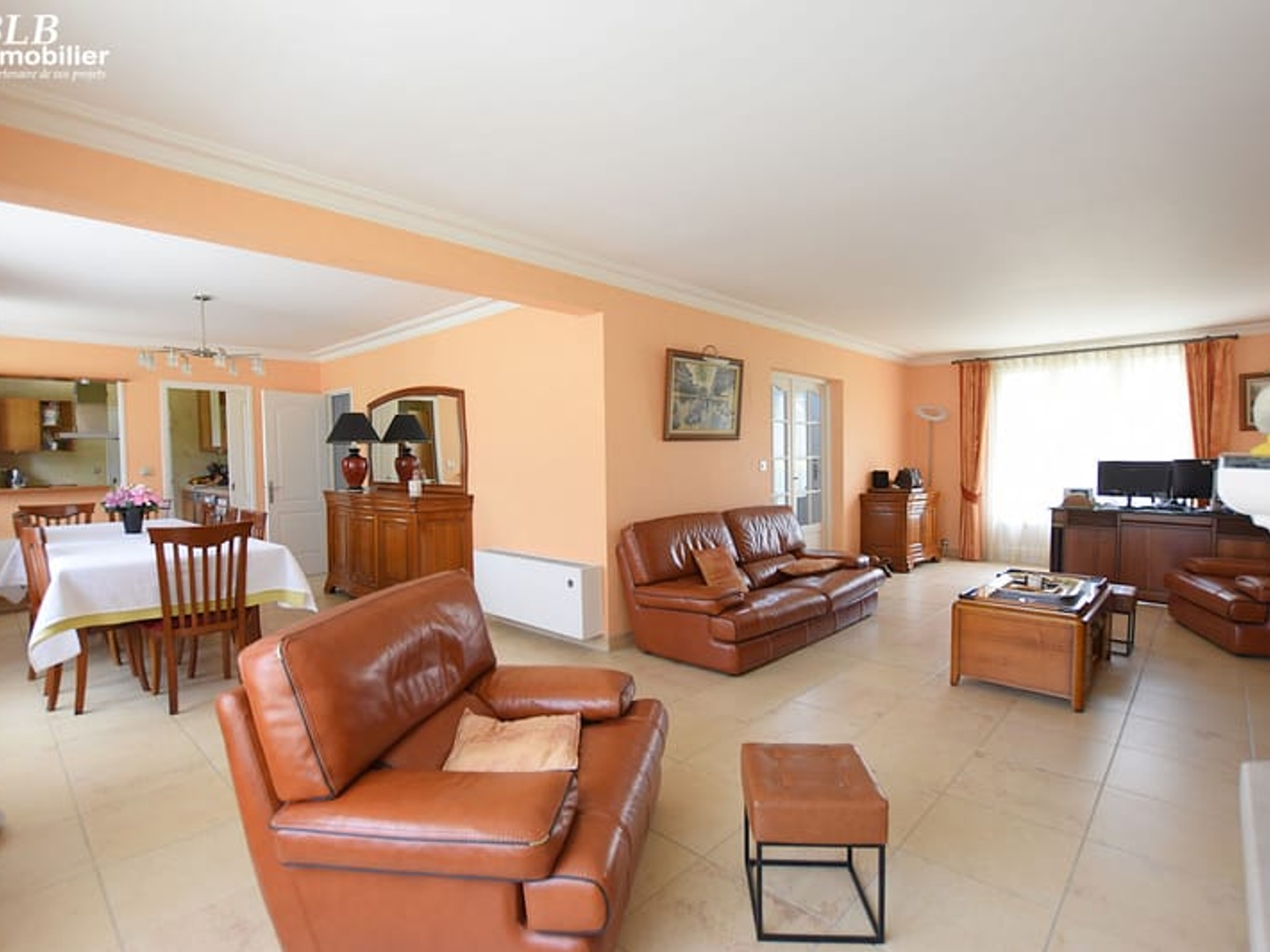 Maison à vendre - 7 pièces - 186m2 - Maurepas (78310)
