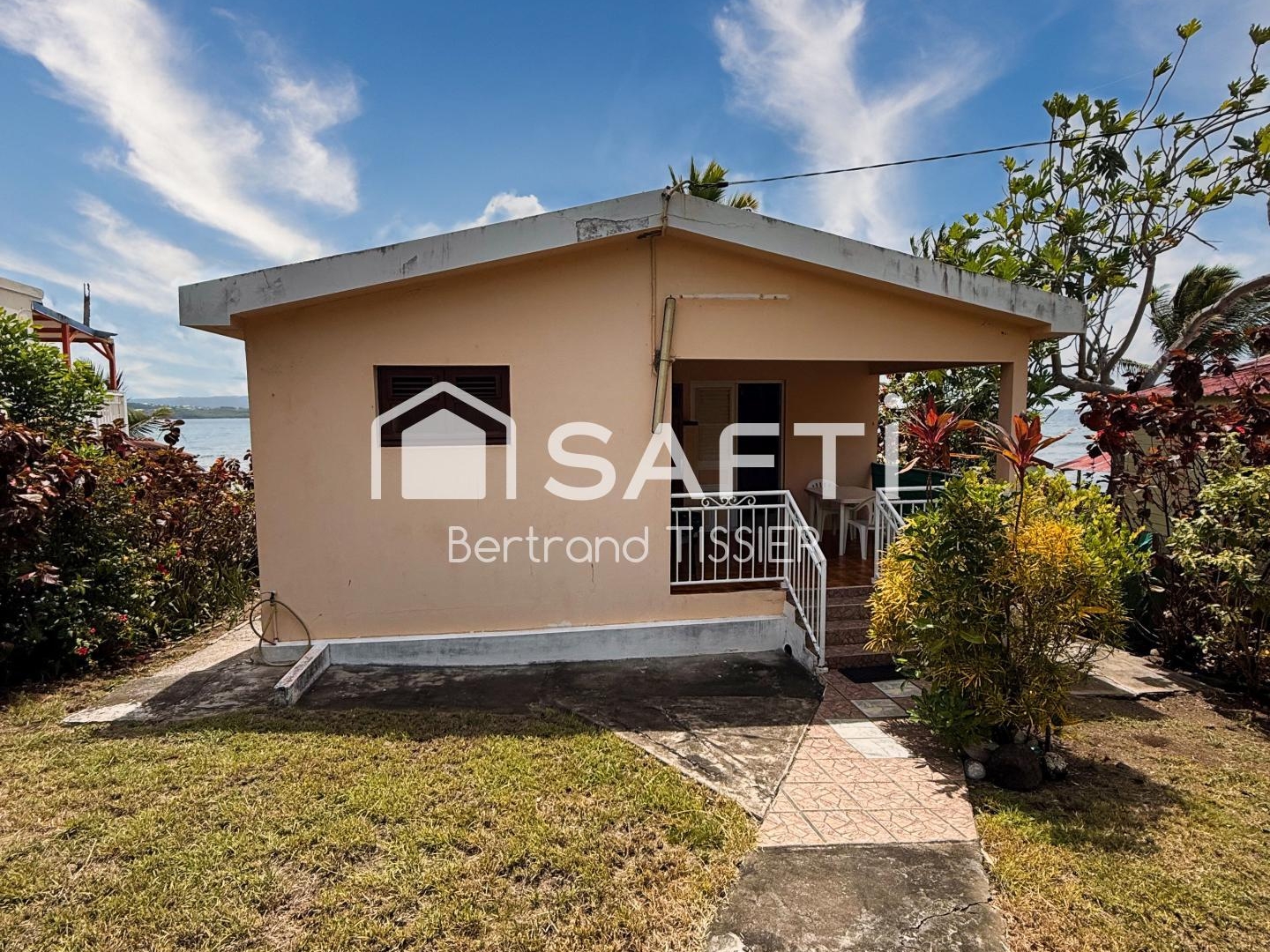 Maison à vendre - 3 pièces - 79m2 - Le Diamant (97223)