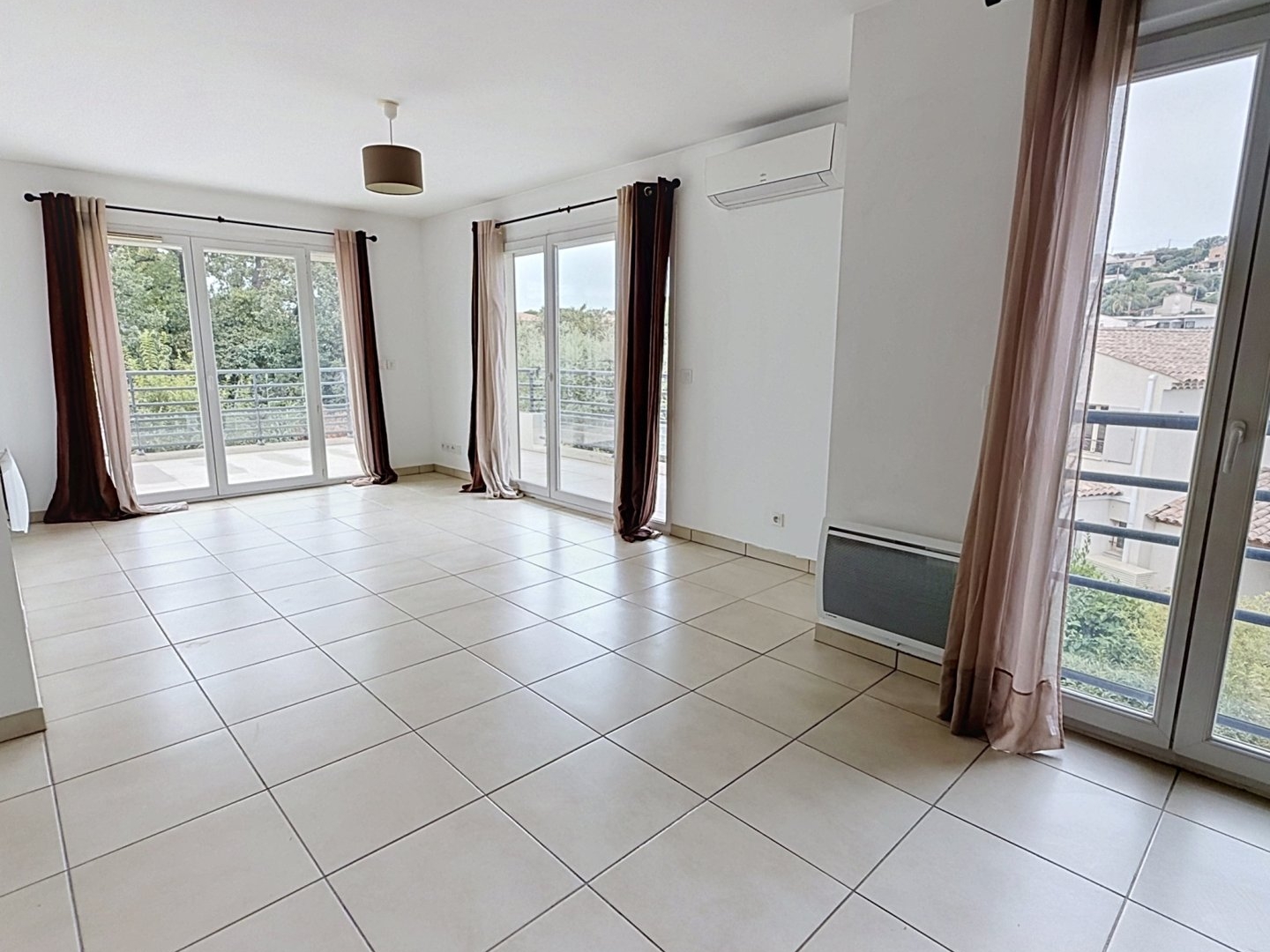 Appartement à vendre - 3 pièces - 62m2 - Antibes (06600)