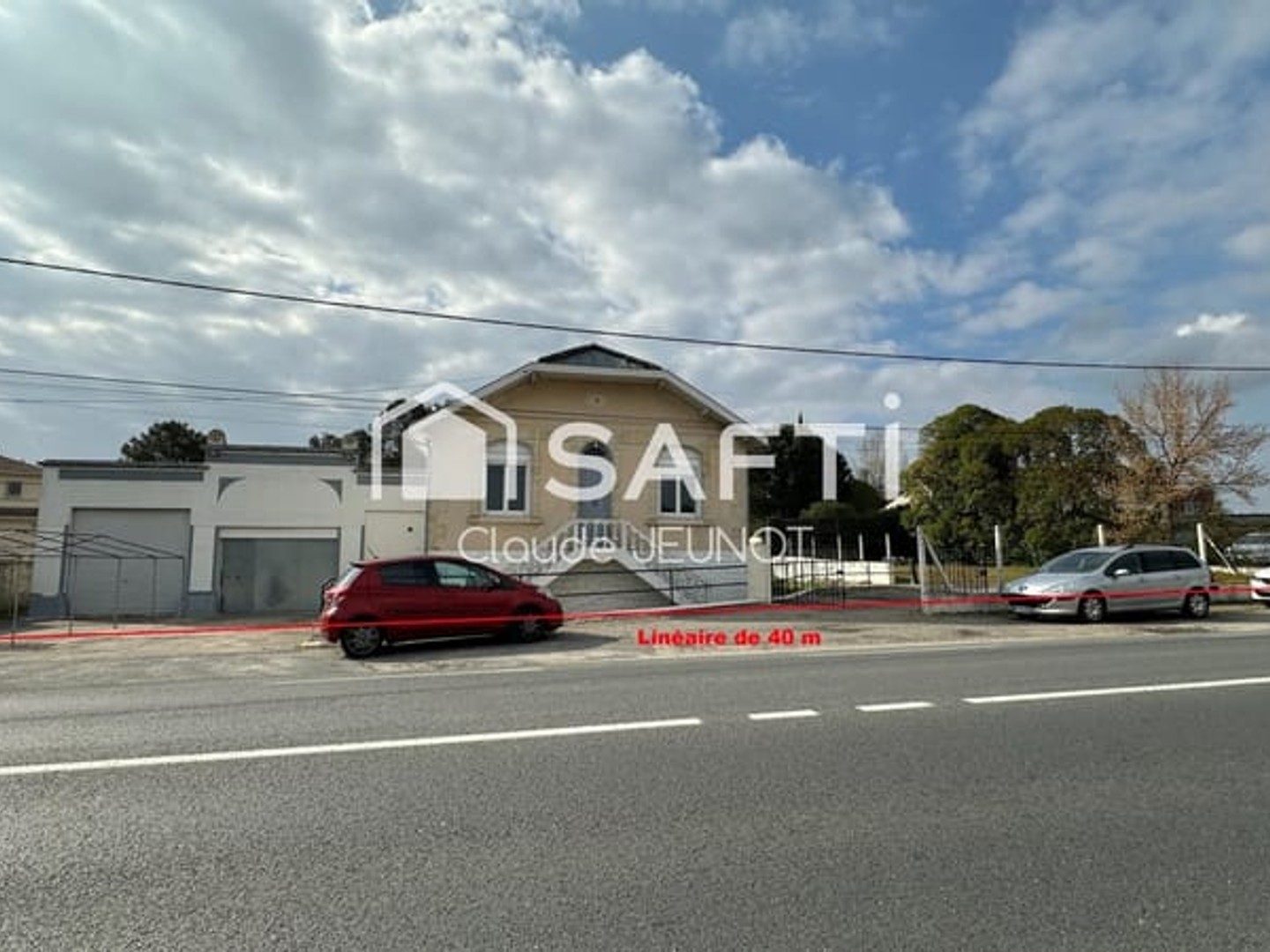 Bureaux 5 pièces 305 m²