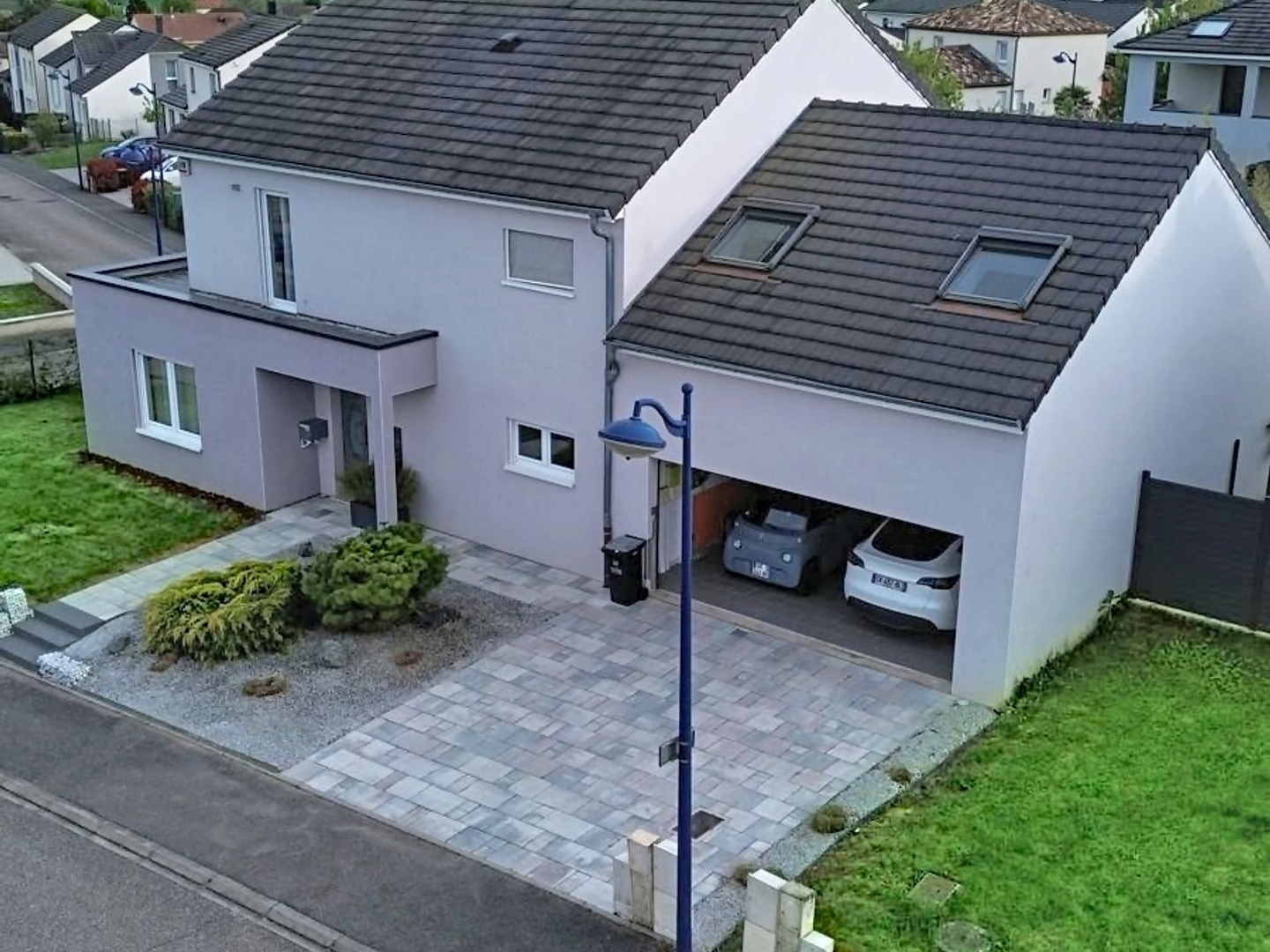 À découvrir sans tarder. Superbe maison familiale à Courcell