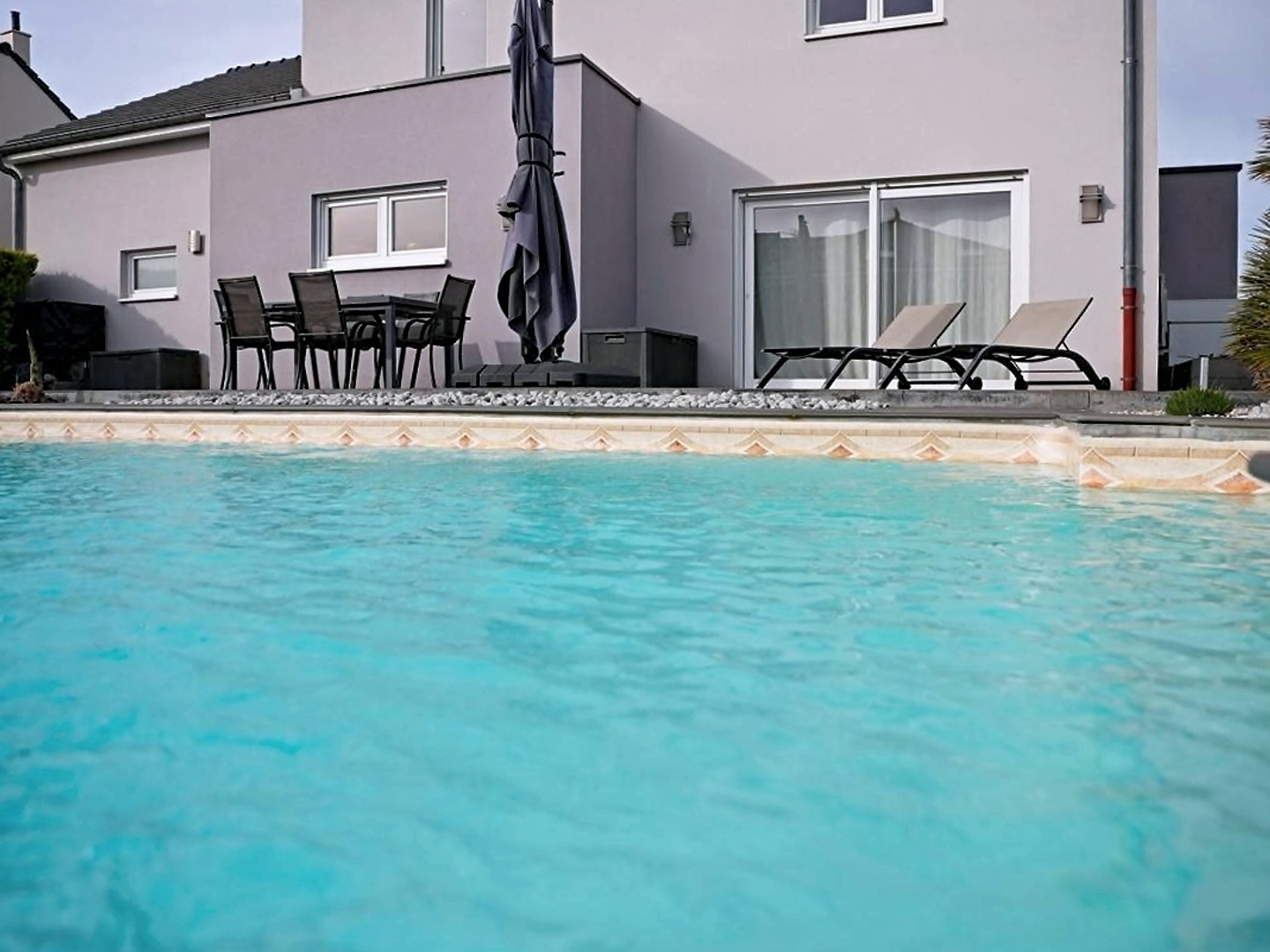 Maison à vendre - 6 pièces - 207m2 - Courcelles-Sur-Nied (57530)