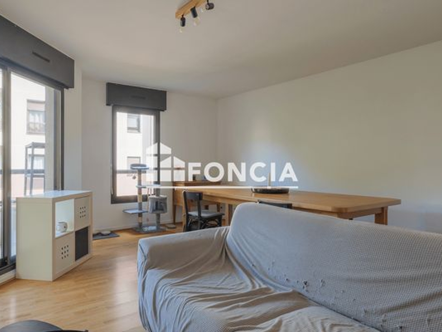 Appartement à vendre - 3 pièces - 69m2 - Noisy-Le-Grand (93160)