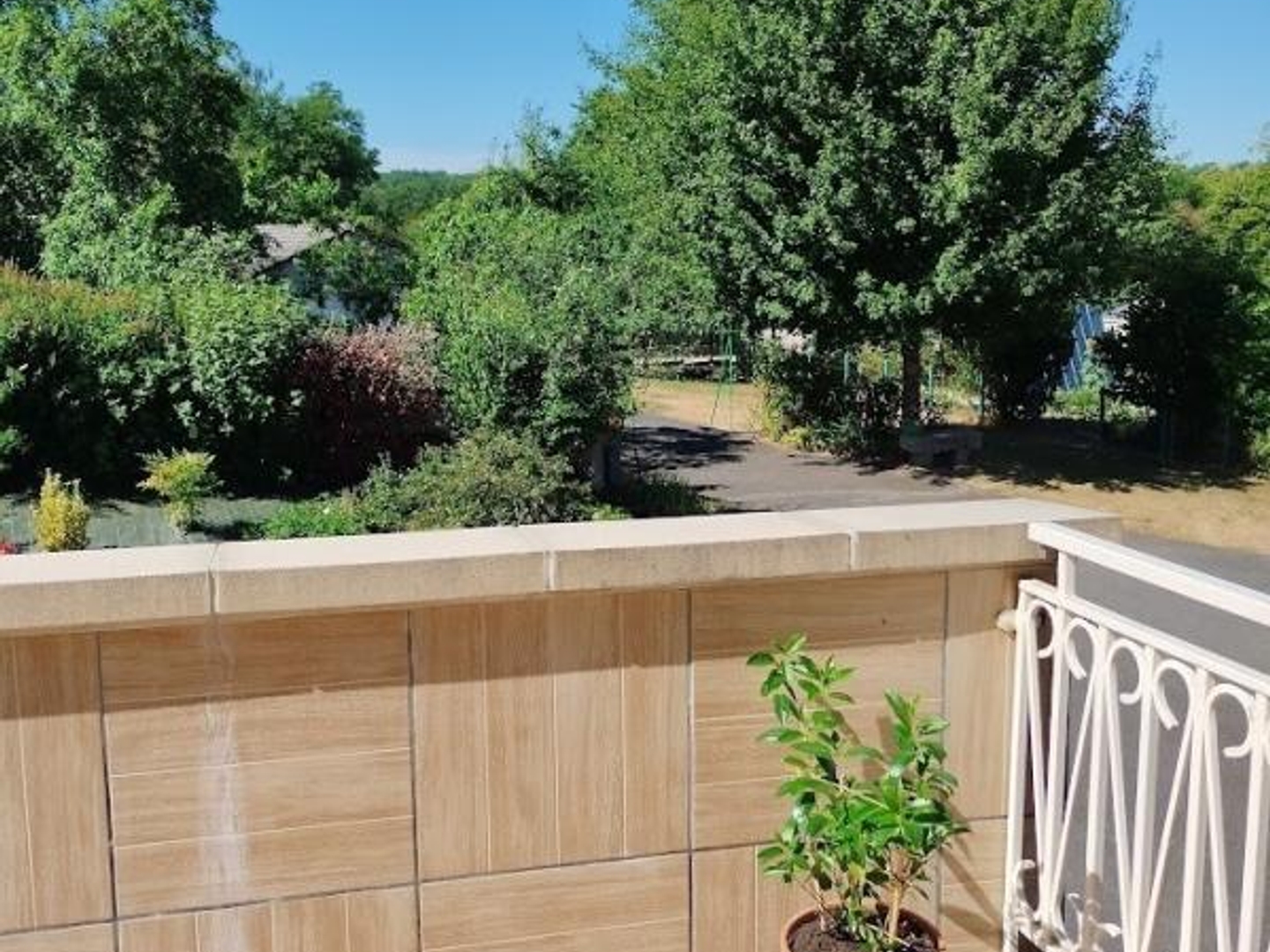 Maison à vendre - 11 pièces - 230m2 - Saint-Chabrais (23130)