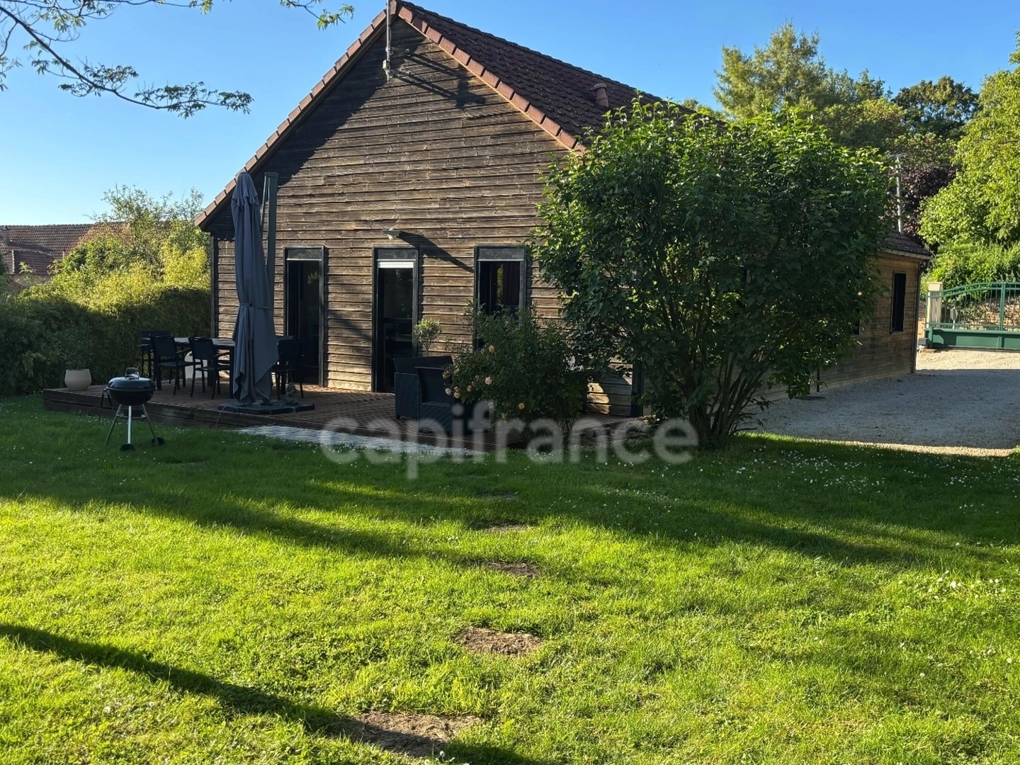 Maison à vendre - 4 pièces - 102m2 - Étrigny (71240)