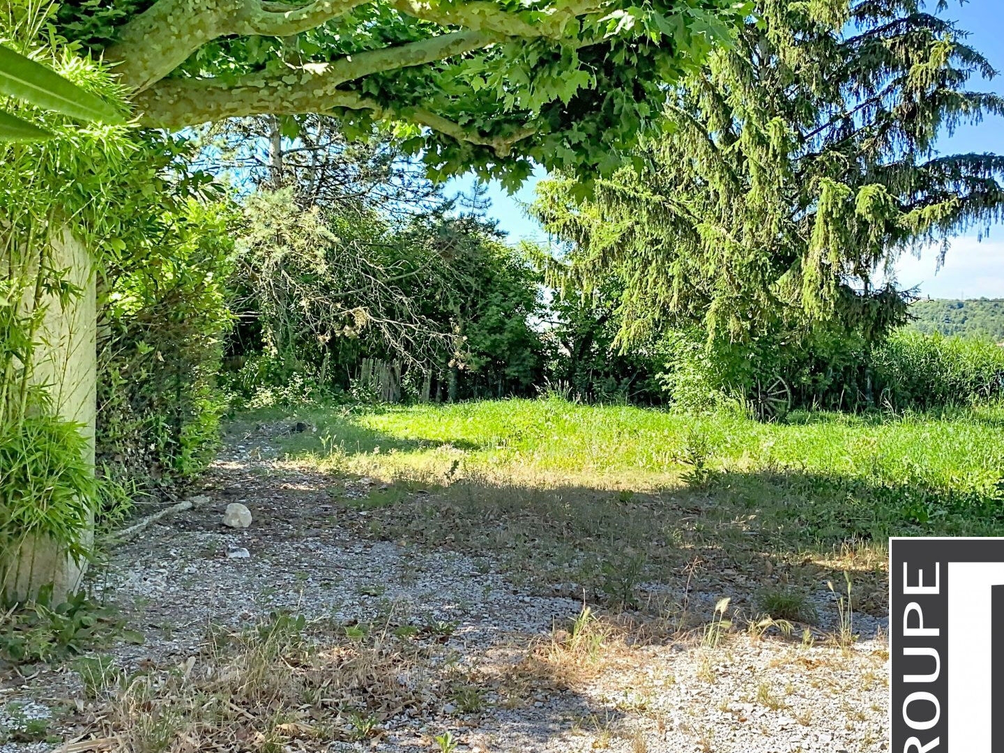 Maison mitoyenne à vendre à Montmeyran, avec garage