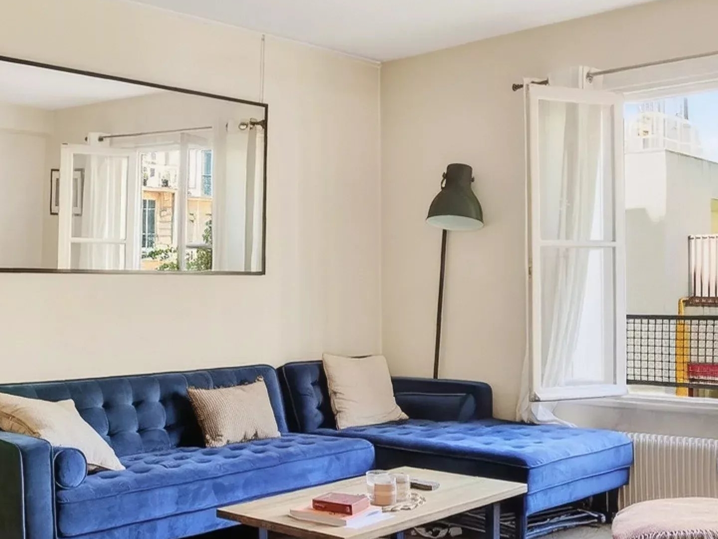 Appartement à vendre - 2 pièces - 72m2 - Paris 17e (75017)