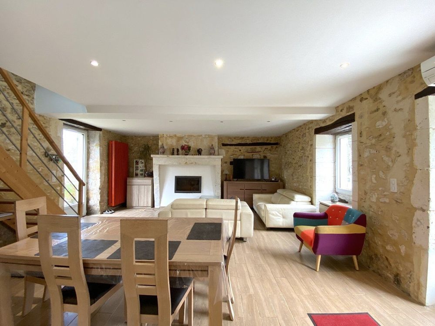 Magasin à vendre - 8 pièces - 310m2 - Brantôme En Périgord (24310)