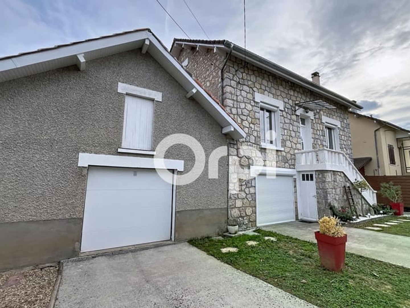 Maison à vendre - 6 pièces - 165m2 - Terrasson-Laville... (24120)