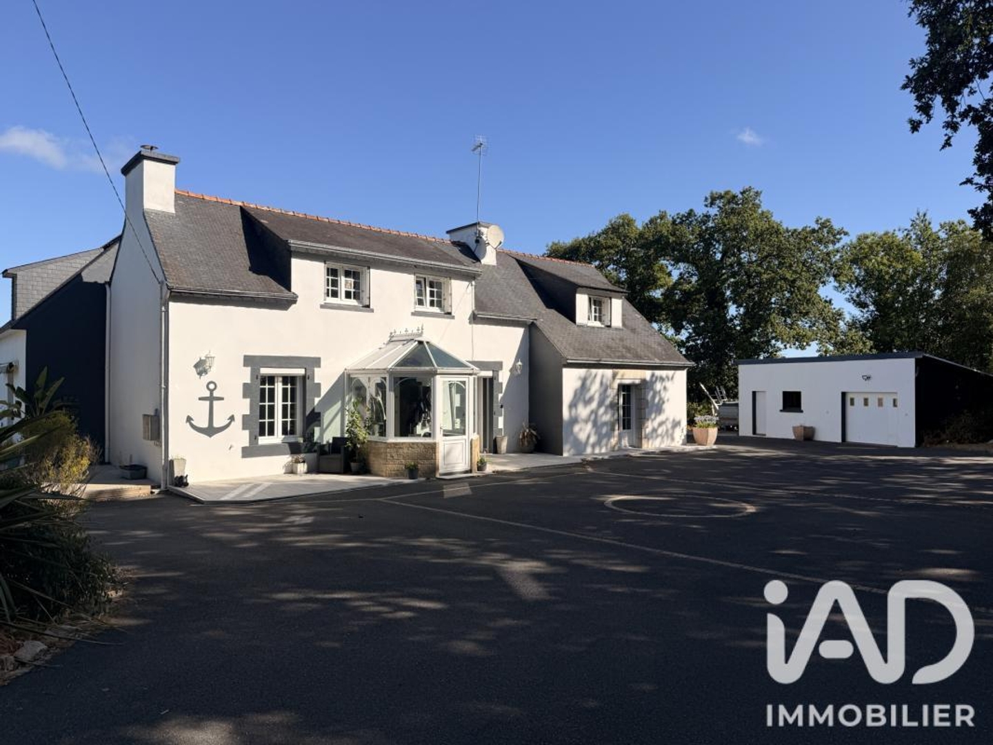 Vends propriété - 159 m² - 7 pièces, 5 chambres - Bannalec 29380