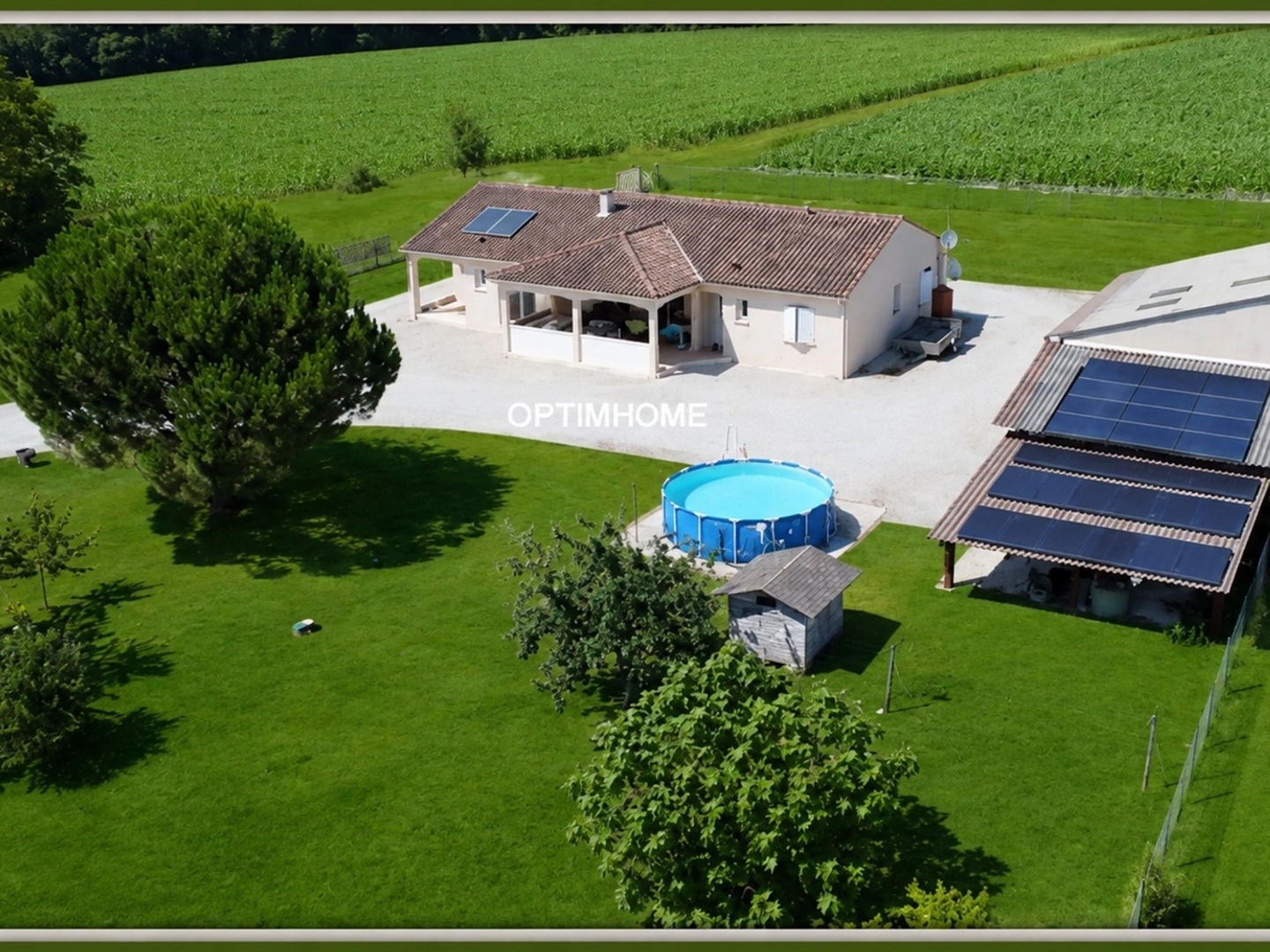 Maison à vendre 7 pièces Proche de CHALAIS (16)