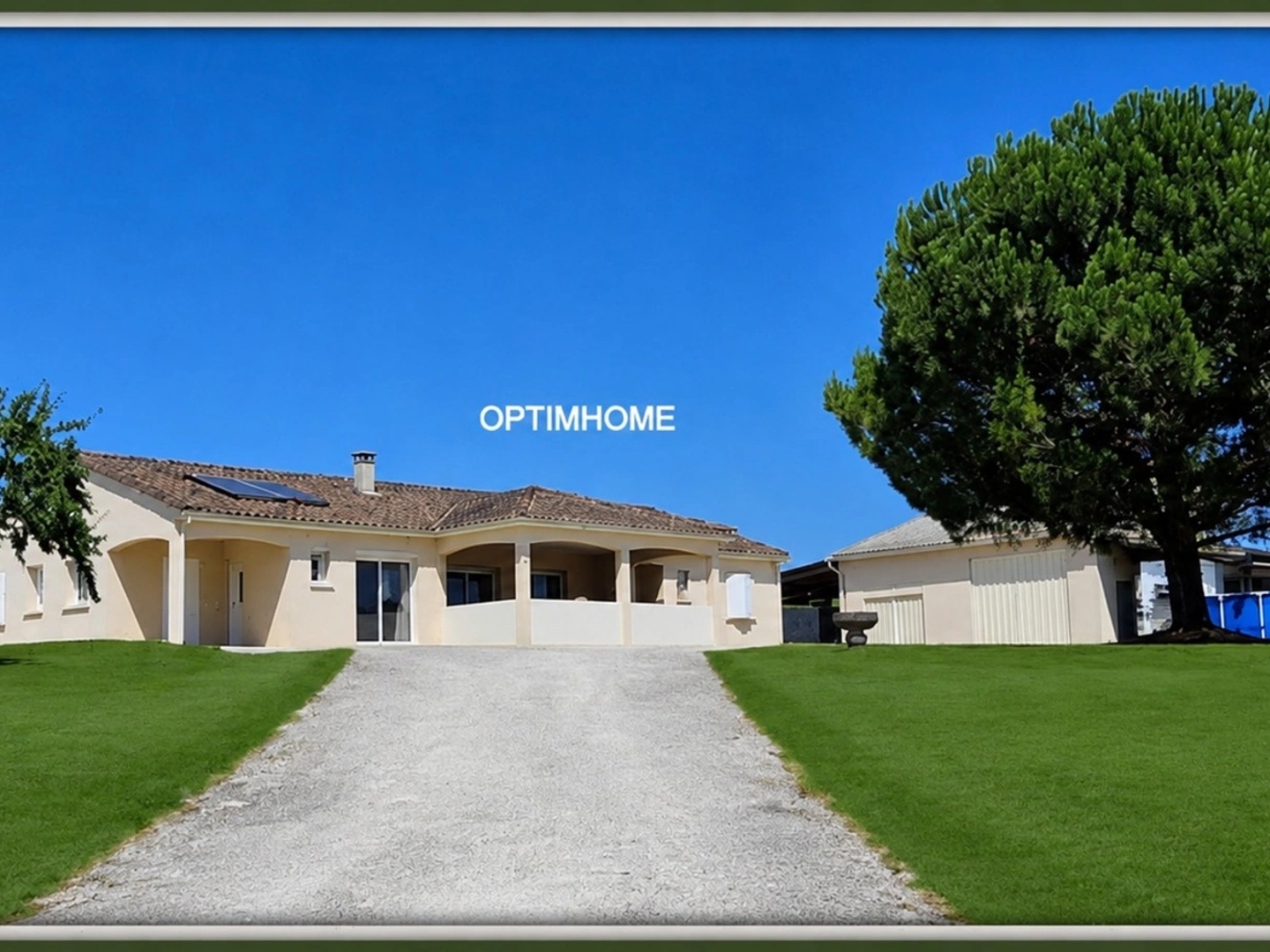 Maison à vendre - 7 pièces - 152m2 - Chalais (16210)