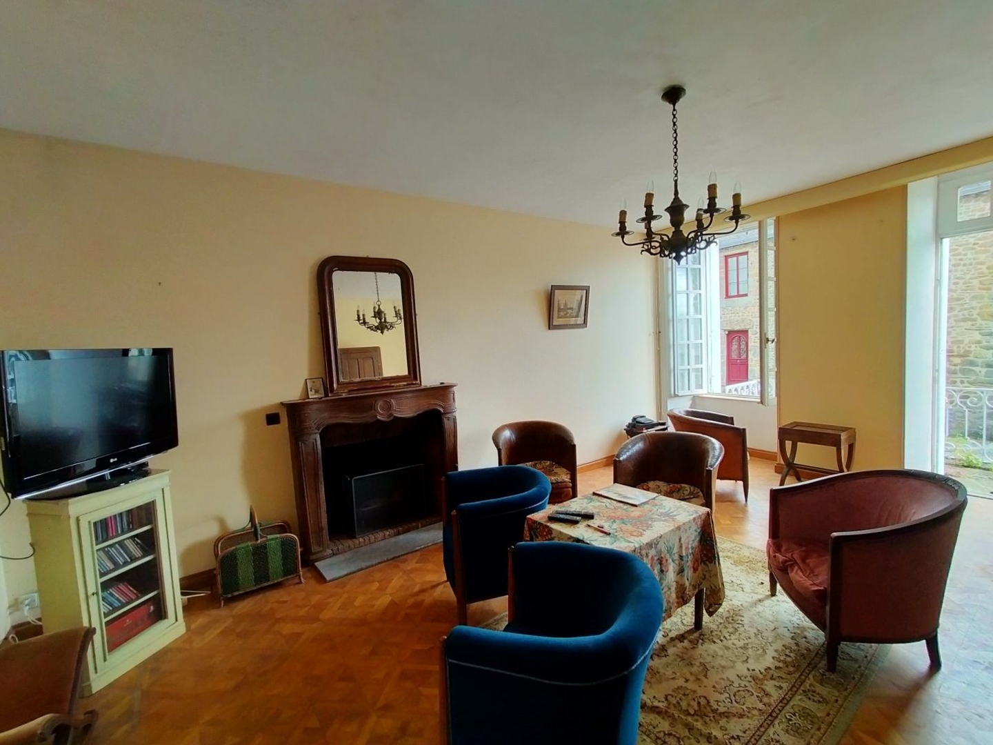 Maison à vendre - 7 pièces - 200m2 - Courcité (53700)